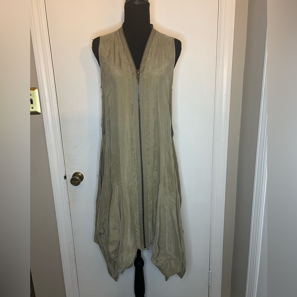 SAMUEL DONG ASYMMETRICAL ZIP UP KHAKI SLEEVELESS DRESS SIZE MEDIUM